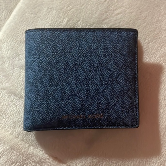 Mens Wallet - Picture 1 of 2